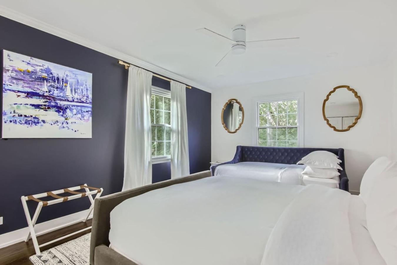 Spacious, Luxury Renovated Home With 4 Kings, Firepit Glen Ellyn Exterior foto
